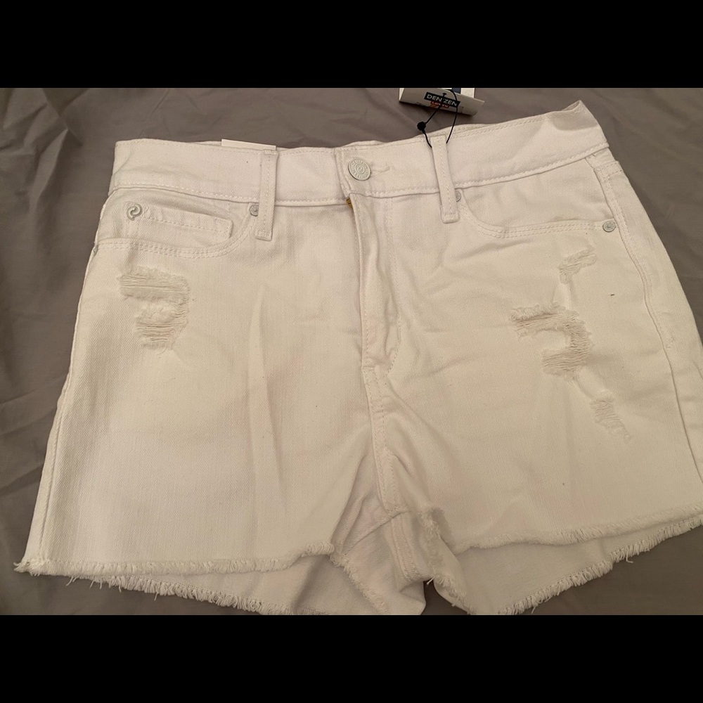 Denizen by Levi’s White High Rise Shortie